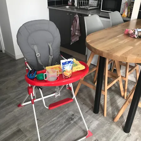 Maison Julius Aeroport 2 A 4 Personnes Apartamento *